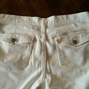 White Capri The Flirt  jeans